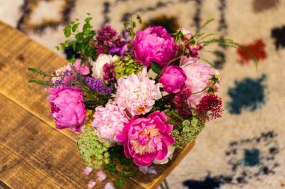 Етикетът на подаряване на цветя – какъв букет да изберете според повода (Част II)